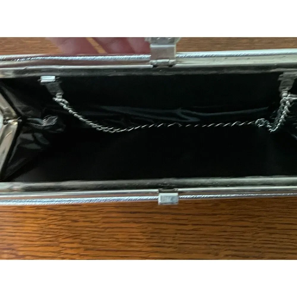 Vintage 60s Silver Metallic Clutch Bag Rhinestone Kiss Lock Leaf Closure Formal